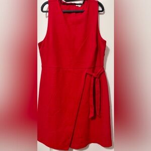 Elegant Red Sleeveless Dress LOFT outlet in great condition. Size 16